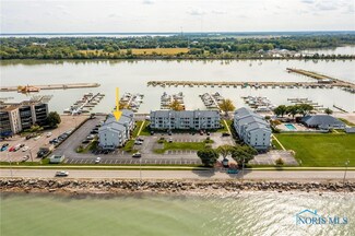 152 Clinton Reef Dr Unit 152, Port Clinton, OH 43452