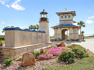 3077 Palacios Bay Dr, Palacios, TX 77465