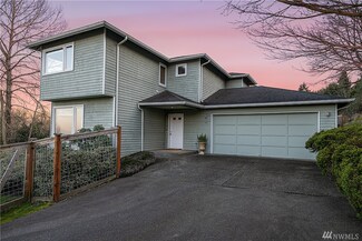 8401 5th Ave SW, Seattle, WA 98106