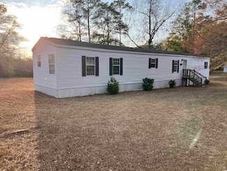 2053 Longleaf Dr, Darlington, SC 29540