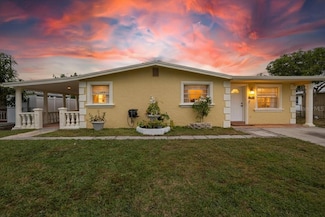 4515 W North St, Tampa, FL 33614