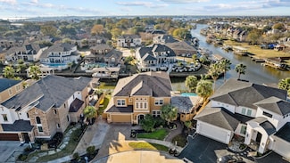 2417 Blue Canoe Ct, Seabrook, TX 77586