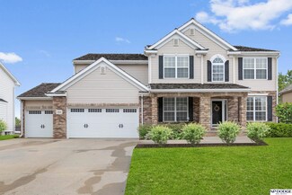 17614 Harney St, Omaha, NE 68118