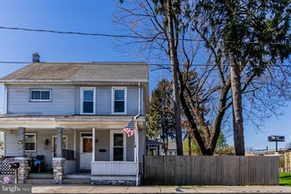 27 Jury St, Highspire, PA 17034