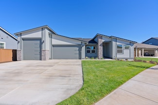 3739 NE Suchy St, Bend, OR 97701