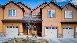 842 W 24th St, Rifle, CO 81650
