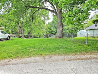210 W Gimber St, Indianapolis, IN 46225