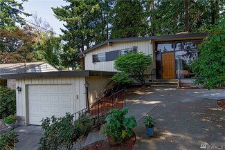 207 NW 196th Place, Shoreline, WA 98177