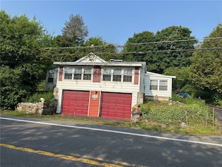 4963 W Lake Rd, Auburn, NY 13021