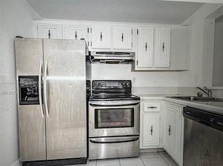 496 NW 165th St Unit D-614, Miami, FL 33169