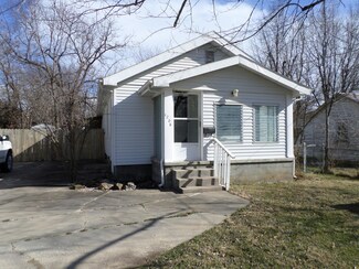 1208 N Ethyl Ave, Springfield, MO 65802