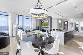 1911 Walnut St Unit 3302, Philadelphia, PA 19103