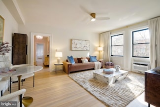 3100 Connecticut Ave NW Unit 327, Washington, DC 20008