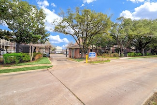 8055 Cambridge St Unit 37, Houston, TX 77054