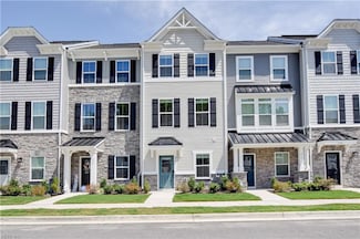 256 Falcon Ave, Portsmouth, VA 23701
