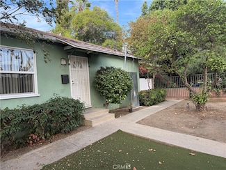 5901 Woodman Ave, Van Nuys, CA 91401