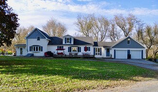 119 Dufresne Ln, Fultonville, NY 12072