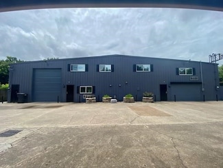 7648 Broadview Dr, Houston, TX 77061