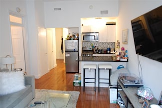 232 E 53rd St, New York, NY 10022