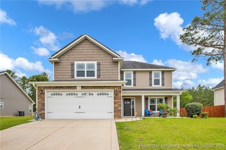 104 Parkview Ln, Lillington, NC 27546