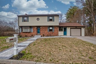 13 Gaby Ln, Bellingham, MA 02019