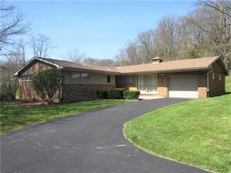 3329 Jacks Run Rd, White Oak, PA 15131