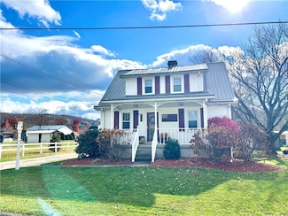 161 Cambria St, Dunbar, PA 15431