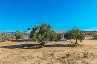 59057 Aberdeen Dr, Yucca Valley, CA 92284