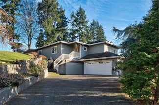 26222 Montera Loop NE, Kingston, WA 98346