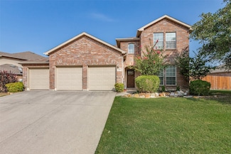 1040 Albatross Ln, Aubrey, TX 76227