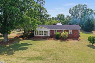 125 State Road S-42-1753, Campobello, SC 29322