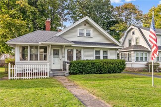248 Stone Rd, Rochester, NY 14616