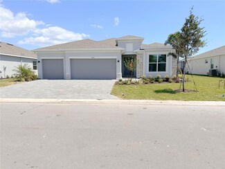 8577 Saint Kitts Cir, Englewood, FL 34224