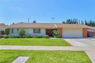 2216 E Villa Vista Way, Orange, CA 92867