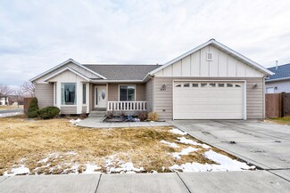 3493 Blackhawk St, Helena, MT 59602