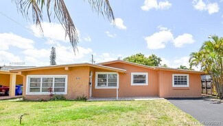 8410 NW 10th St, Pembroke Pines, FL 33024