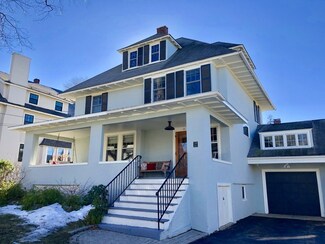 17 Symmes Rd, Winchester, MA 01890