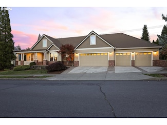 2950 SE Cleveland Dr, Gresham, OR 97080
