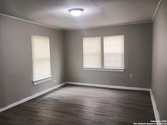 242 Tacoma Ave, San Antonio, TX 78221
