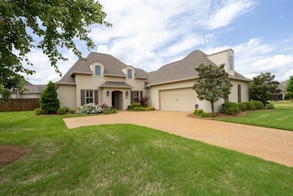 109 Pin Oak Dr, Oxford, MS 38655