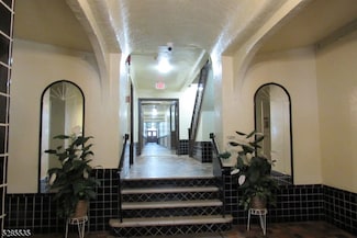 153 Franklin St, Bloomfield, NJ 07003