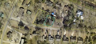512 E Mendell Ave, Glennville, GA 30427