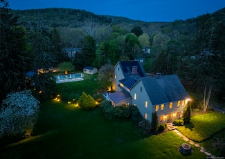 43 Gaylord Rd, Gaylordsville, CT 06755