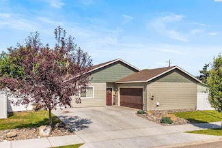 595 N Irving Place, Kennewick, WA 99336