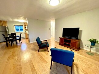 29 Jacqueline Rd Unit B, Waltham, MA 02452