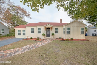 340 N Macarthur Ave, Panama City, FL 32401