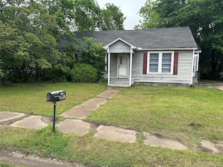 520 Allen Ave, Bonham, TX 75418