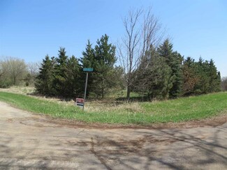 L13 Silver Creek Rd, Green Lake, WI 54941