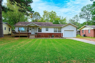 712 Harpole St, Jacksonville, AR 72076