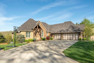 6313 S Weatherwood Trail, Springfield, MO 65810